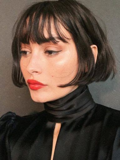 classic chanel hairstyles|chanel bob haircut.